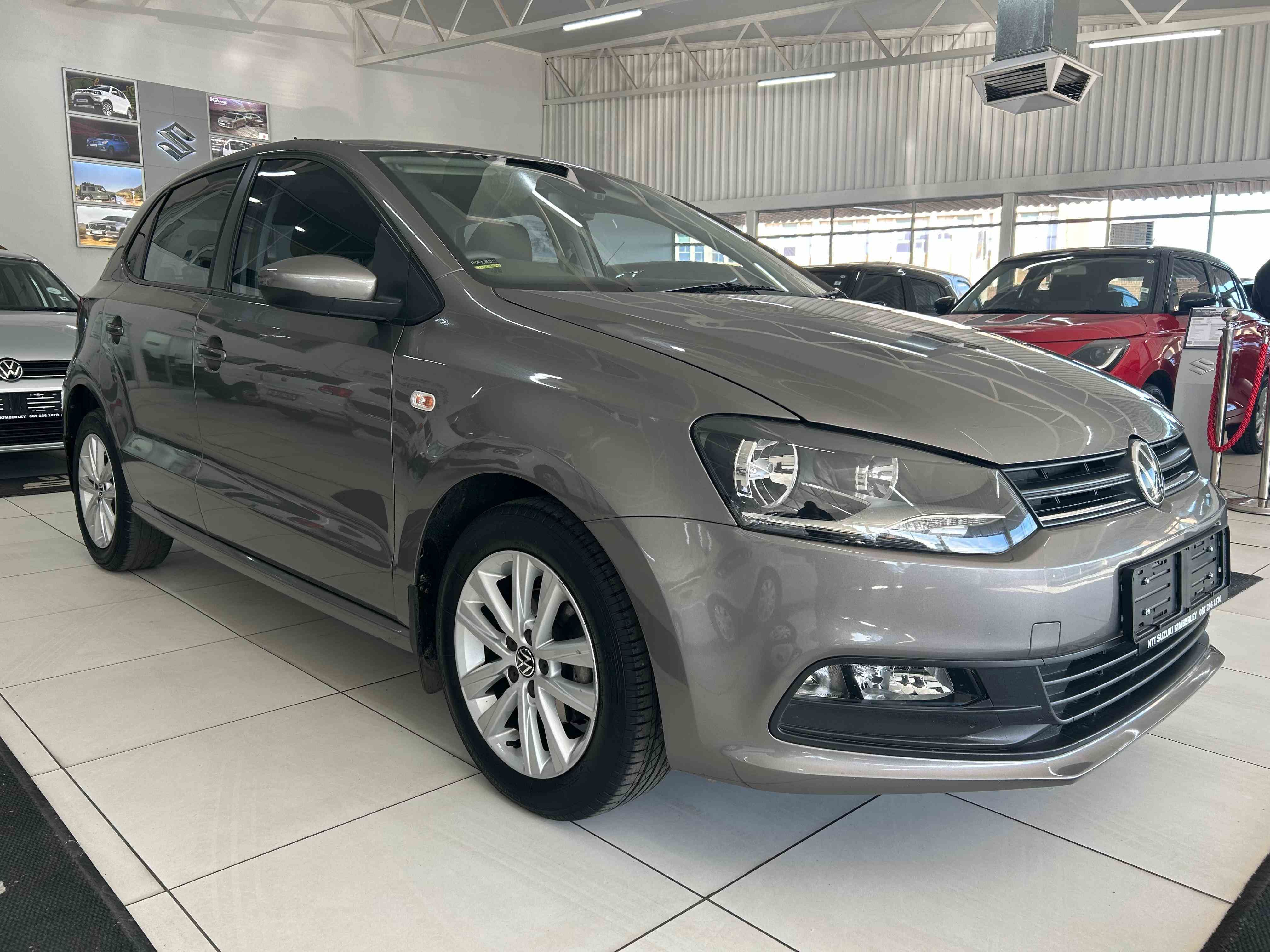 VOLKSWAGEN POLO VIVO 1.4 COMFORTLINE for Sale in South Africa