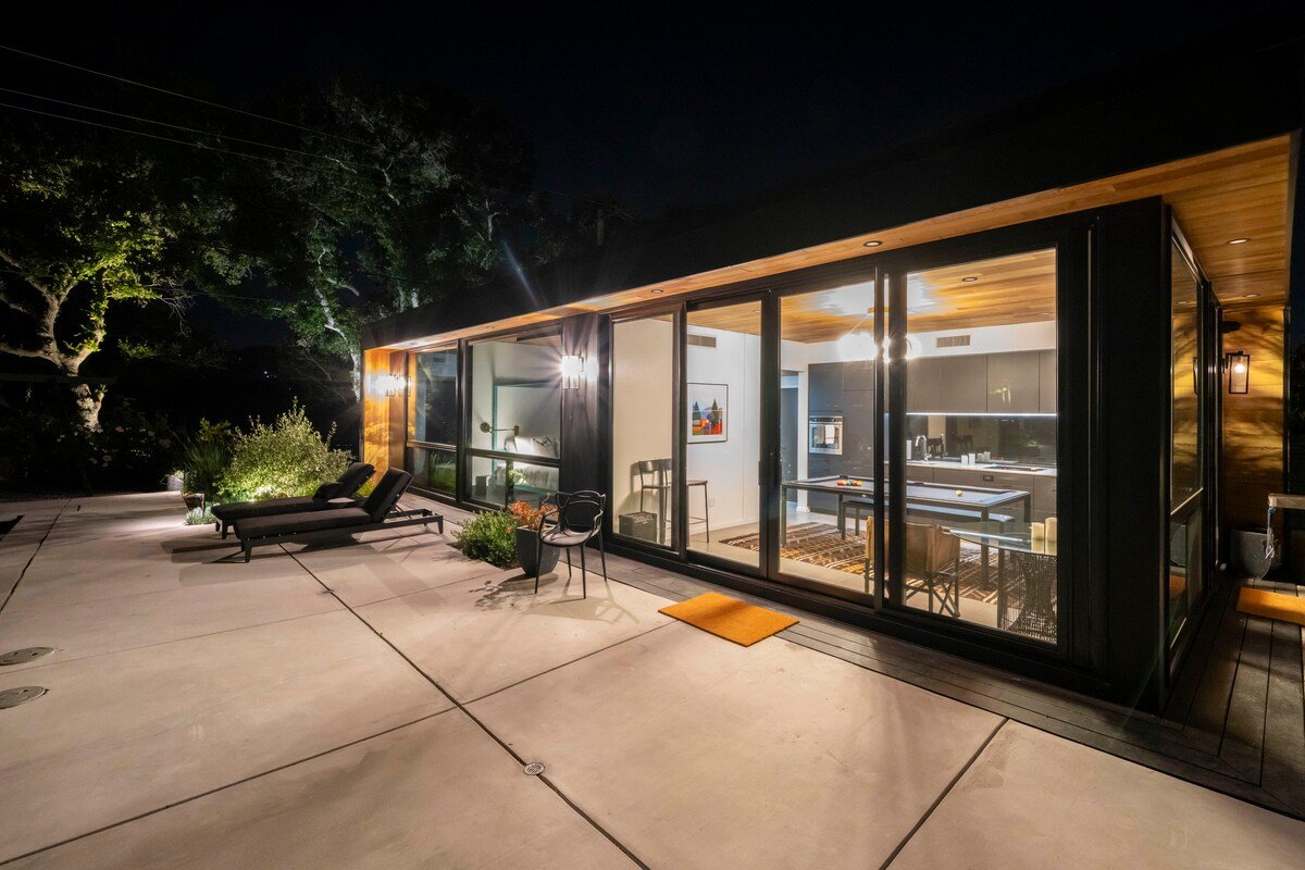 Serenity in Silicon Valley: Eco-Friendly w Pool gallery image 4