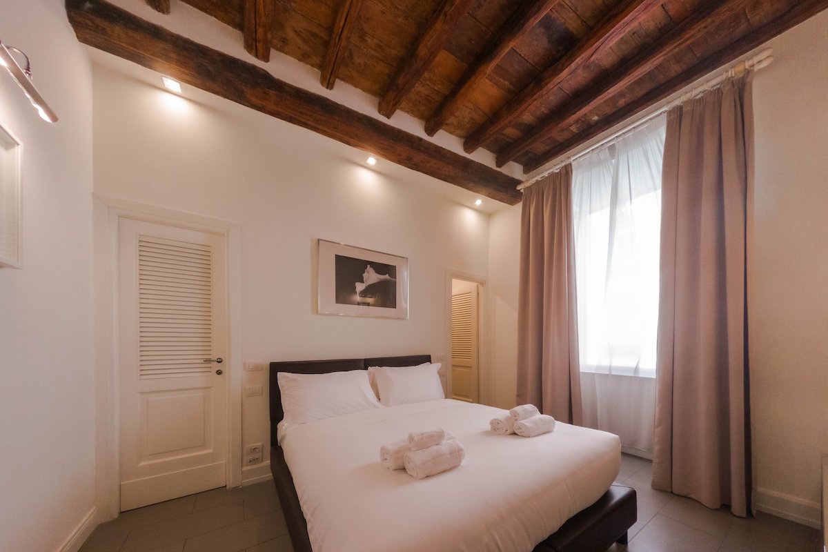 St. Peter Vatican suite stay (MAS-1-2) gallery image 4