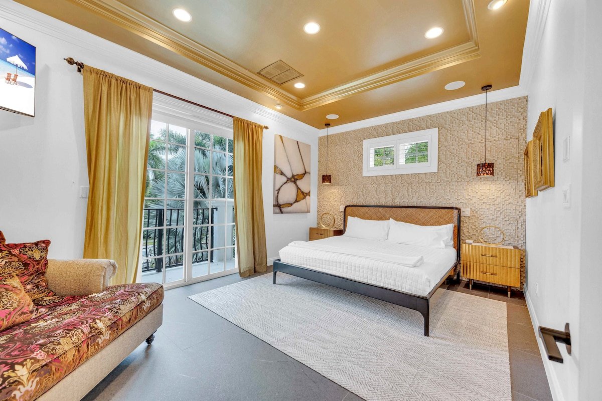 The Modern Castle gallery image 4