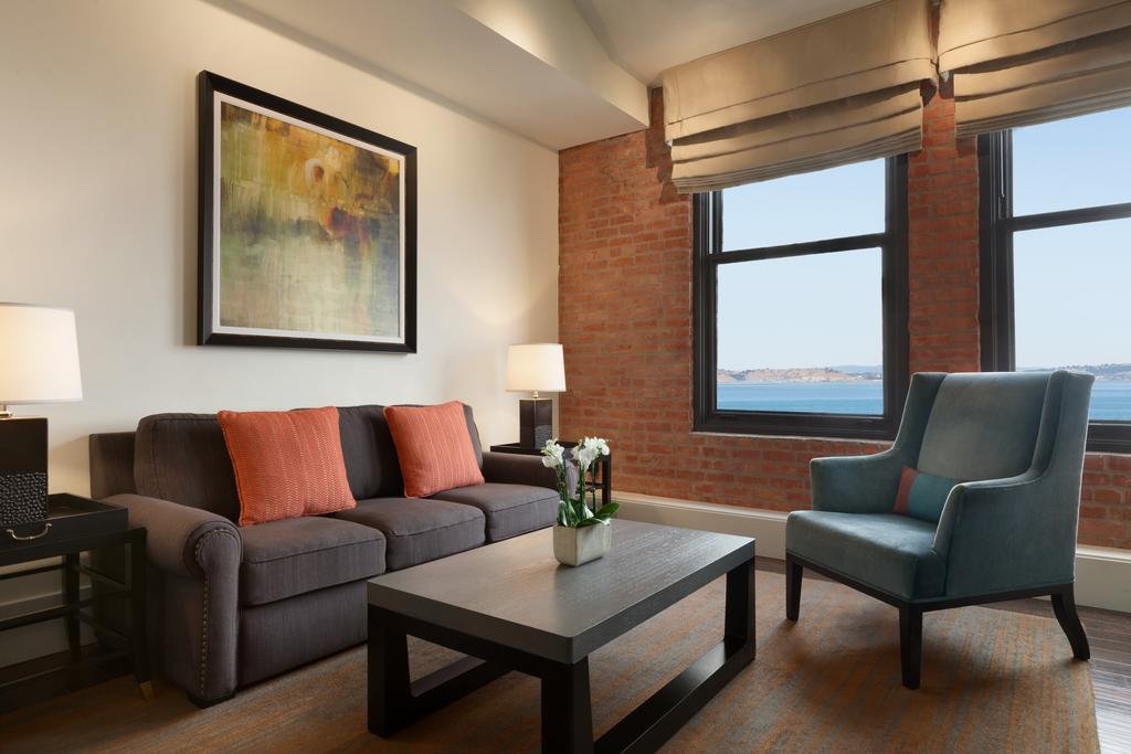 Luxurious Ghirardelli Square Aparthotel/Condo gallery image 3