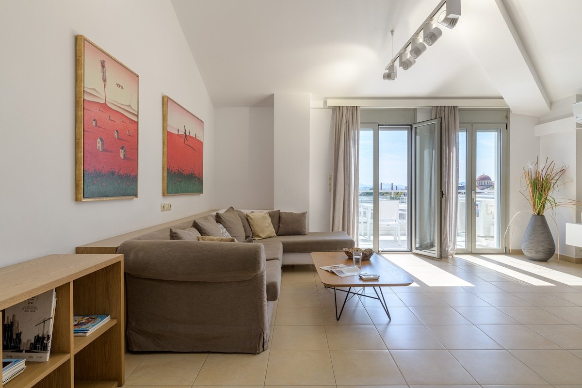 Touristic center&Acropolis view! gallery image 5