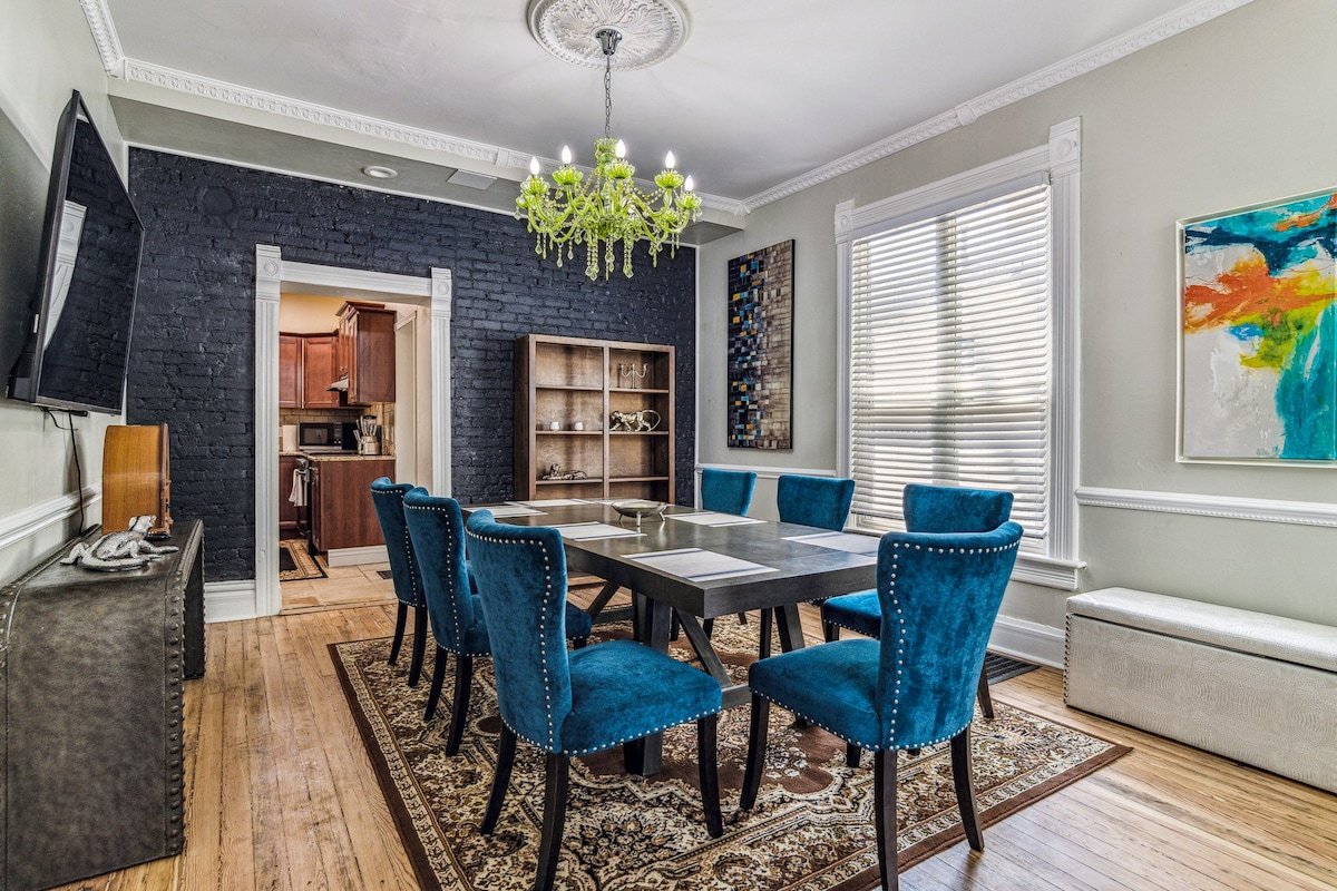 Victorian Gem Downtown Denver gallery image 2