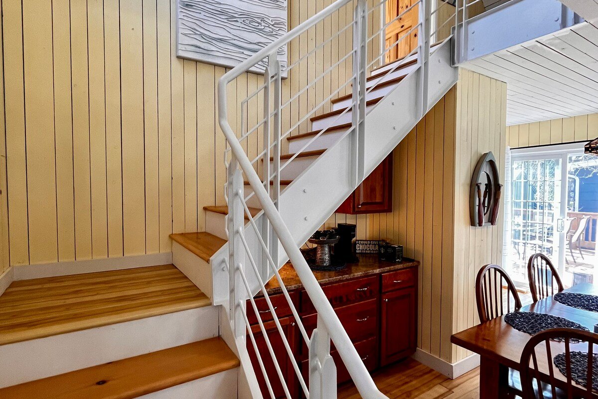 Relax at Beach Week Cottage gallery image 5