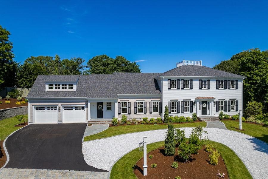 Sophisticated Chatham Oasis with Pool & Spa gallery image 4