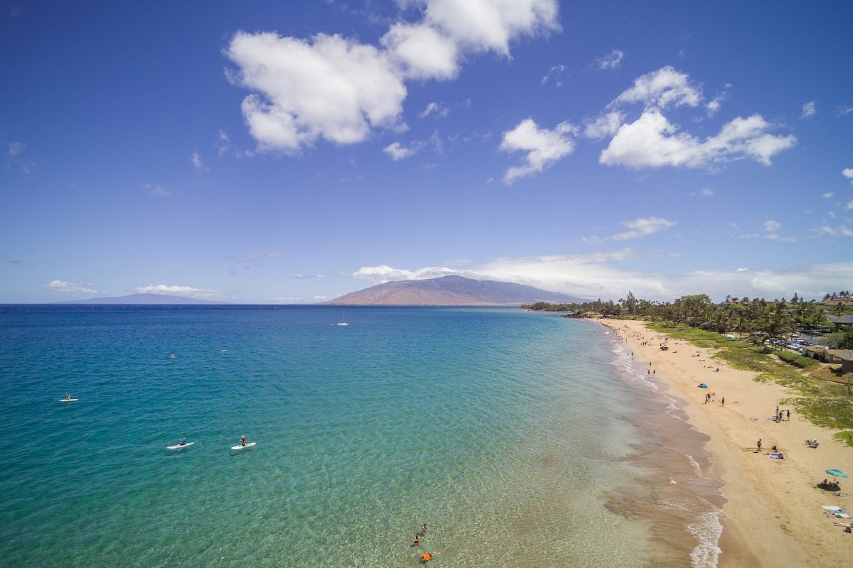 Large Private Home-Gorgeous Remodel-Well Equipped gallery image 4