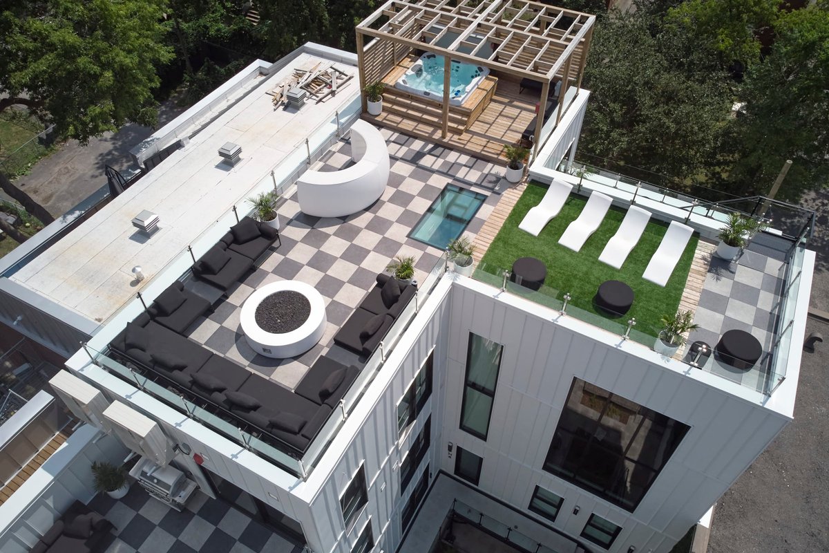 Clubhaus Ultimate VIP Penthouse,Hot Tub,Sleeps 20+