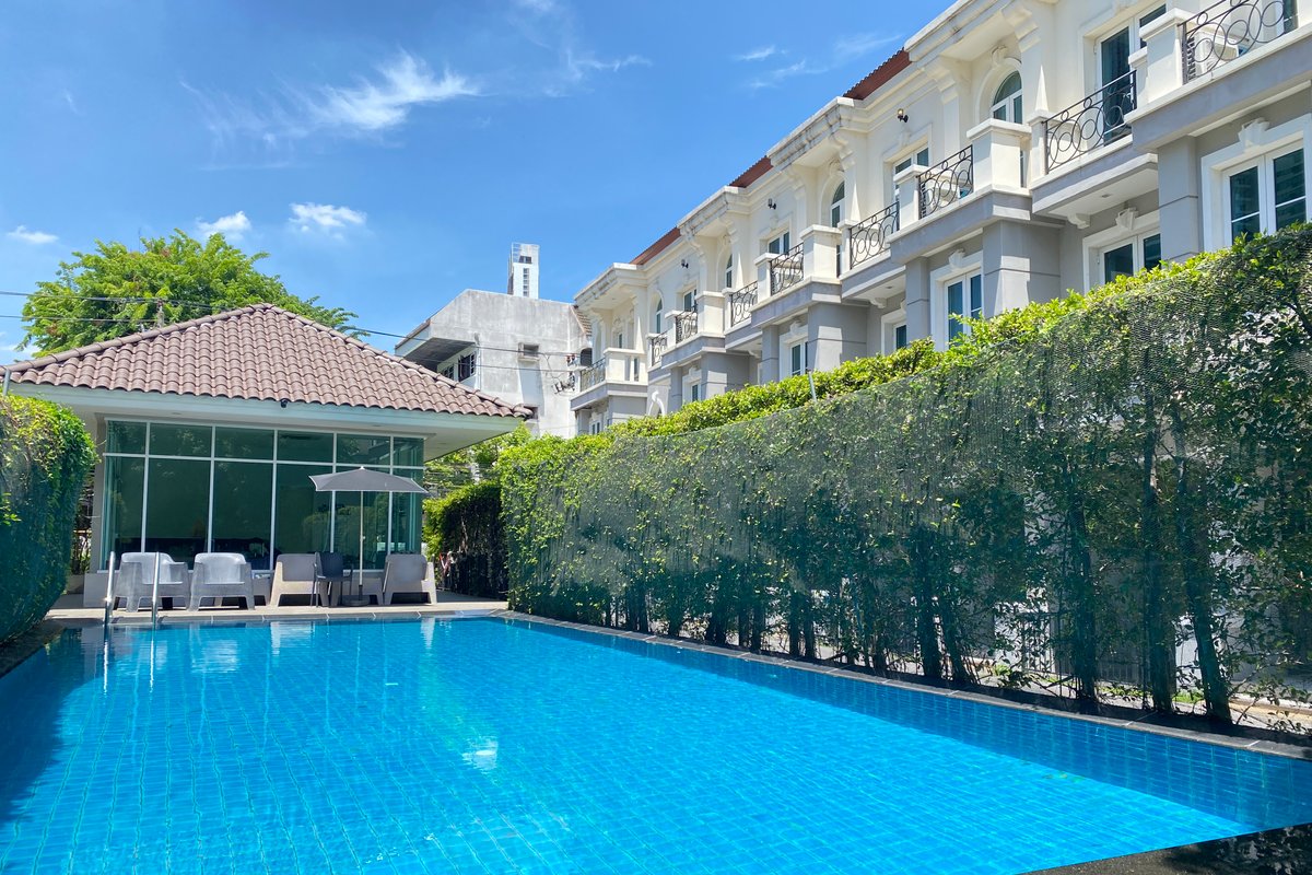 PerfectHome/near QSNCC/pool/BTS/MRT