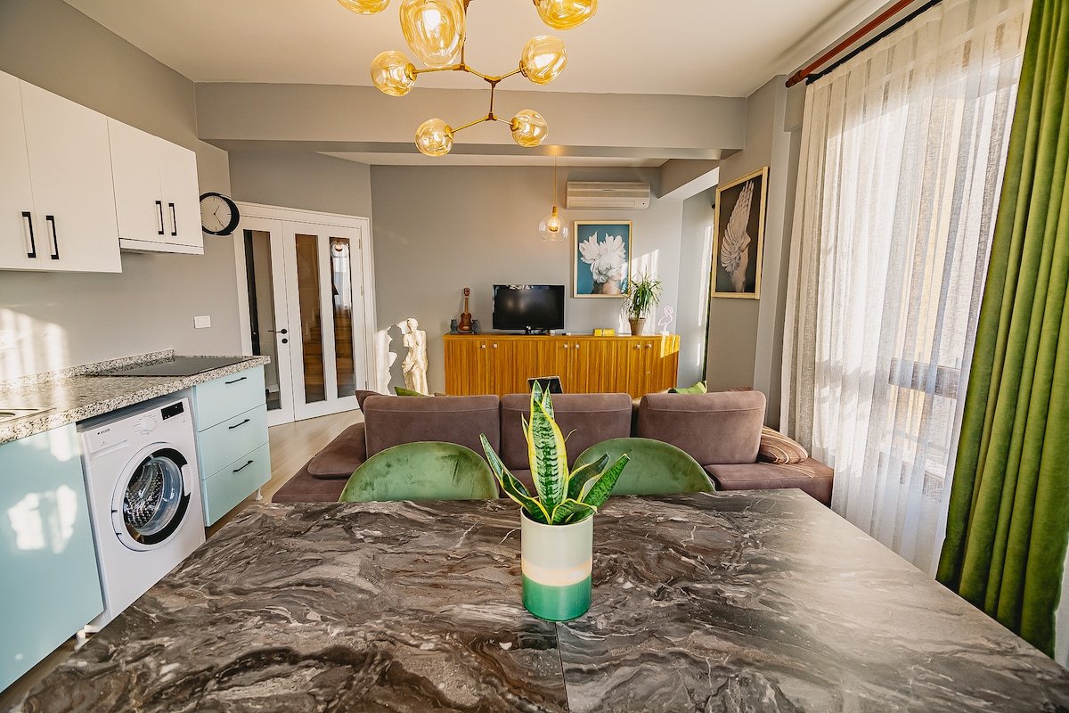 3Bedroom Bright&Comfy&Spaciousness With Balcony gallery image 5