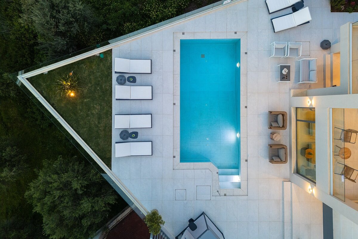 Kalyves Royal Villa | Free*heated pool,gym&seaview gallery image 3