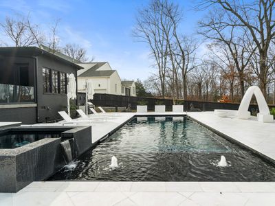 Summer Flash Sale* I Above Starburst Estate | Pool