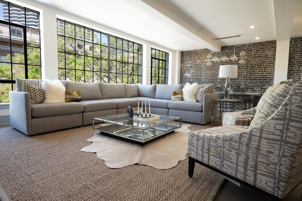 Huge Luxury 5BD Unit, Perfect for NFL Season