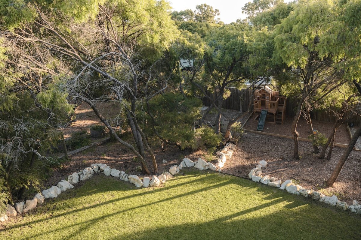 Melo Beach Escape gallery image 4