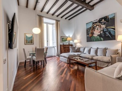 Collegio Romano Luxury Appartament by MEG