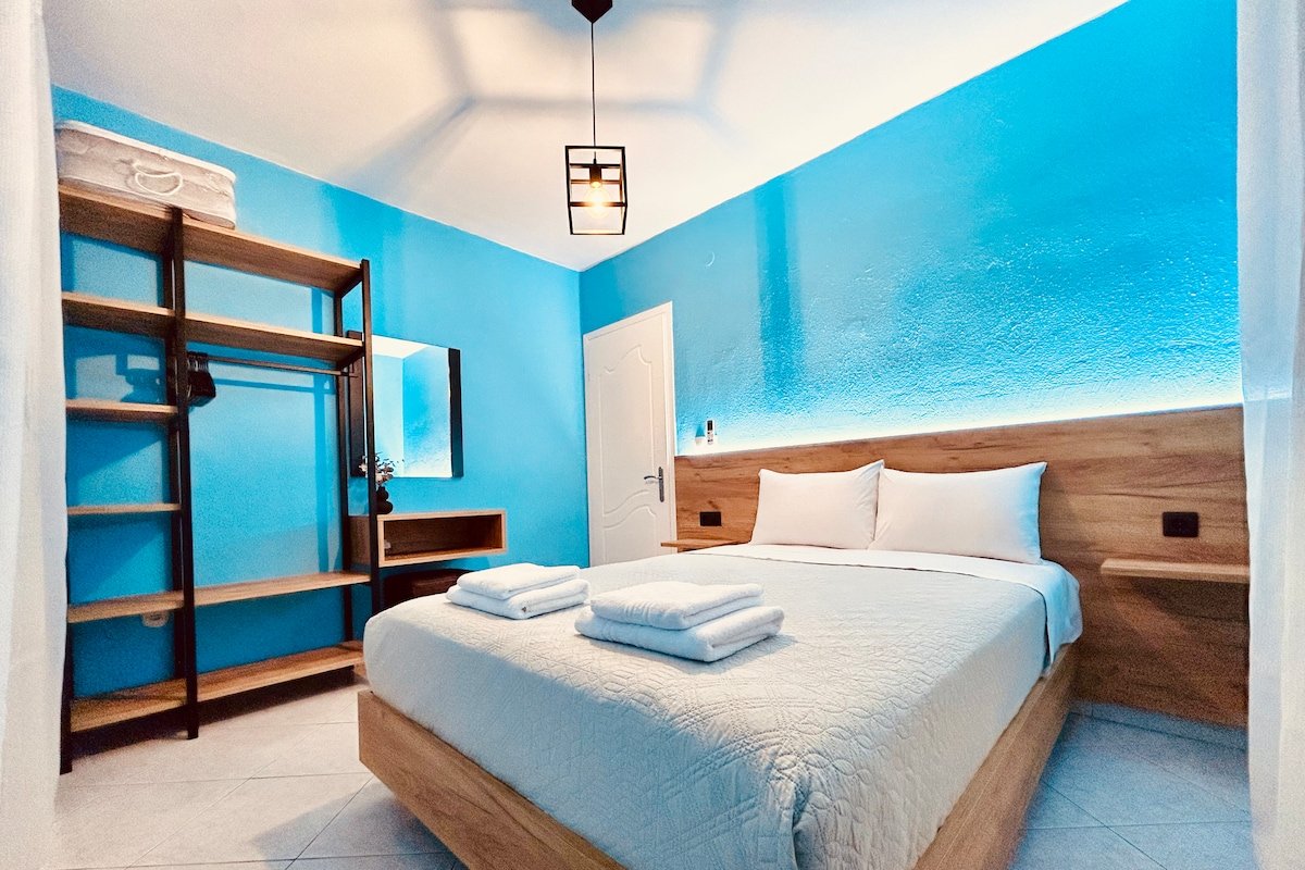 ITHACA: Πολυτελές διαμέρισμα 3ου με θέα. gallery image 5