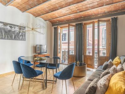 Beautiful Apt 2 Bedroom in the Gothic Quarter