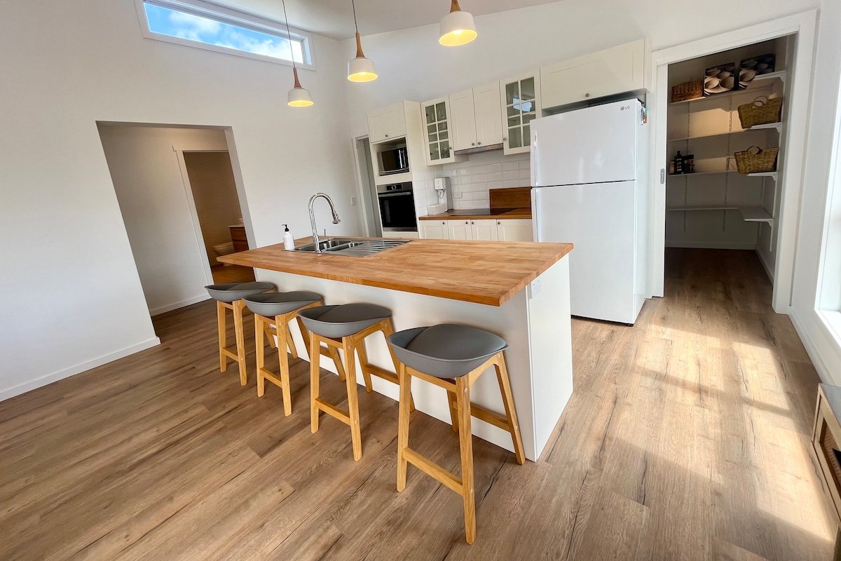 The Walpoles Orford gallery image 4