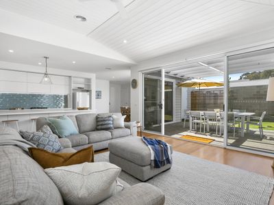 Beach, River, Golf, Shops -all within easy reach!