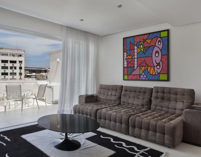 Ipanema penthouse near beach gallery image 3