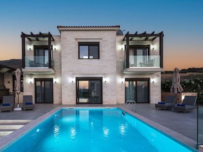 Villa Marcela – Ultra Luxury- Jacuzzi – Seaview