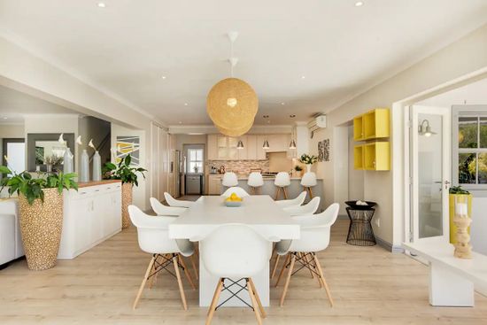 Shrewsbury Way Photo 4