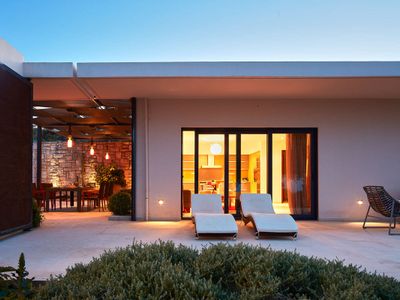 Villa Longhouse-Pool-Sauna-Gym-Panoramic Seaview