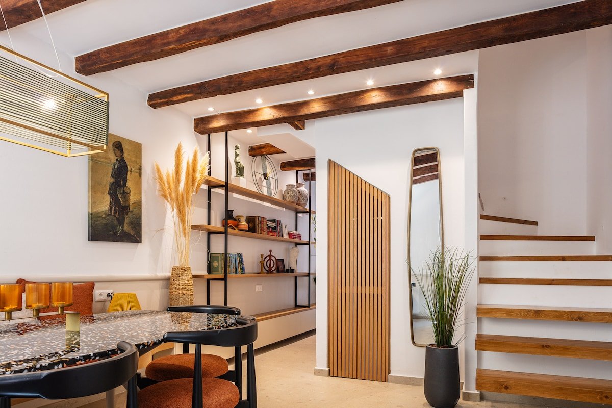 Villa Lemonia with Pool & Steam Room, Modern & lux gallery image 3