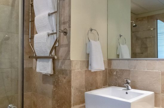 Photo 4 of Ellesmere 001 accommodation in V&A Waterfront, Cape Town with 3 bedrooms and 2 bathrooms