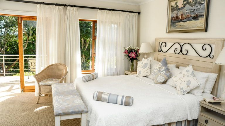 La Vista Lodge Garden Twin Room 4