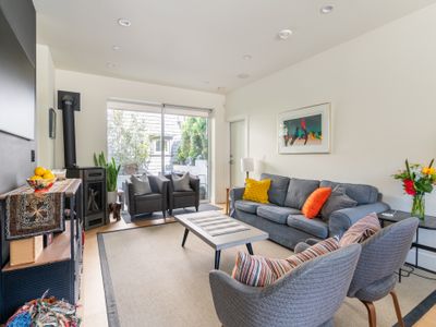 Kitsilano Modern Heritage Coach House