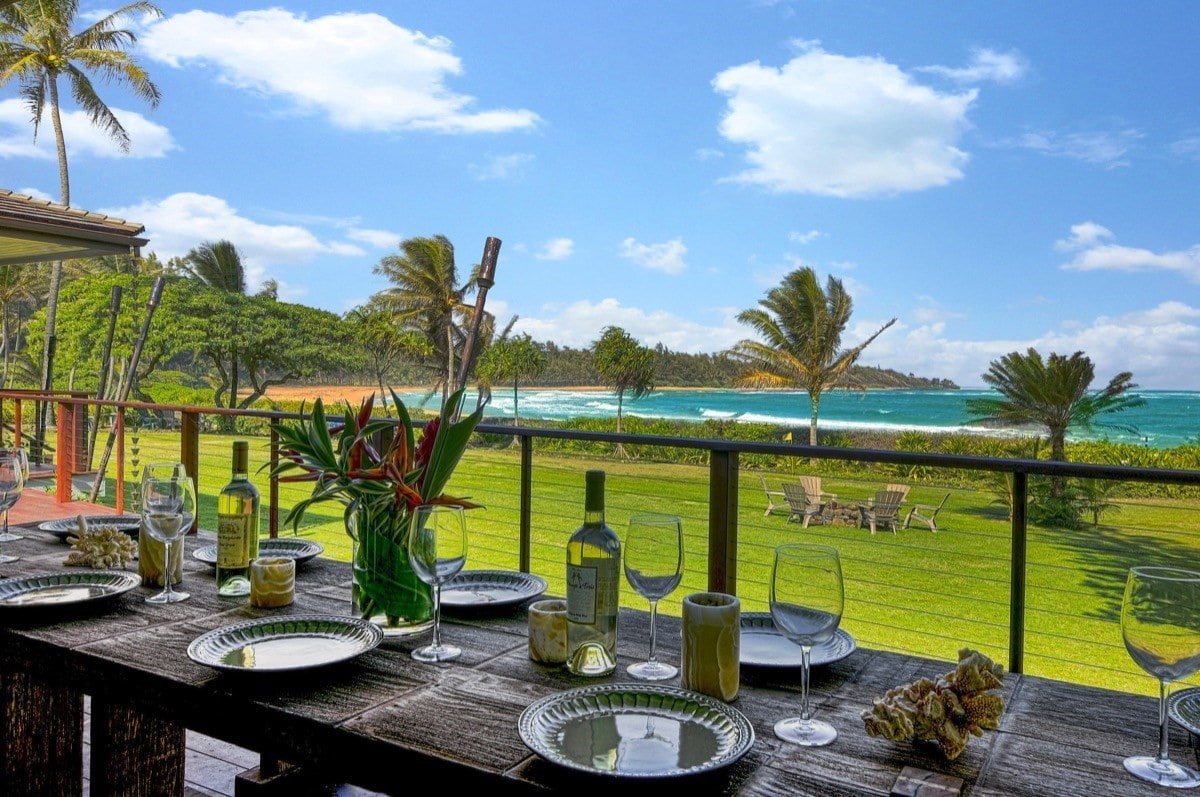 Luxe Beachfront Anahola with A/C gallery image 5