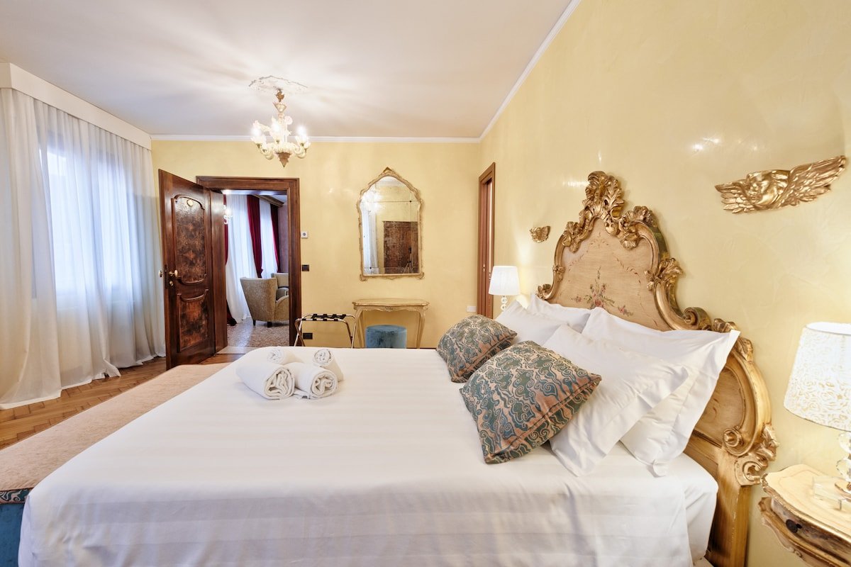 Luxury Duodo Gregolin Palace gallery image 4