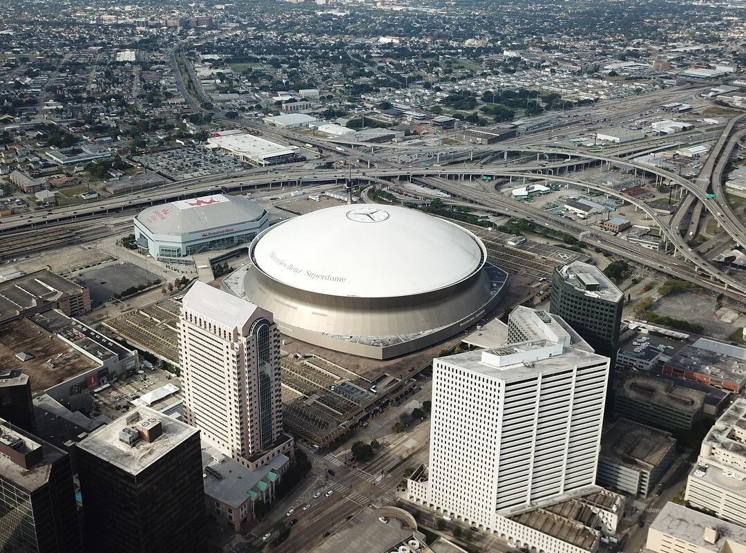 Entire Boutique Hotel w/Pool & Parking, 6 Suites gallery image 5