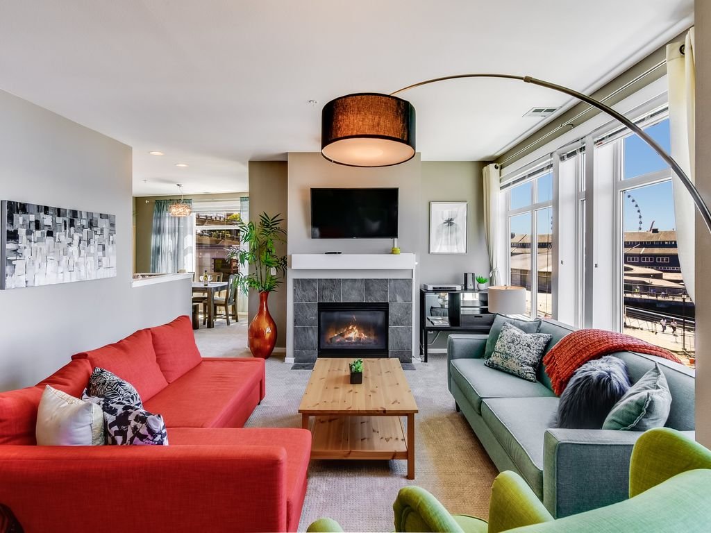 Blue Haven- Water Front Condo gallery image 3