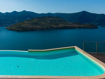 Italian Vacation Homes – Panoramic Villa