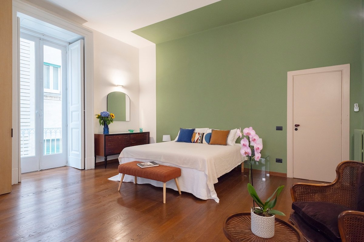 Modern Hospitality Naples Exclusive Stay gallery image 4