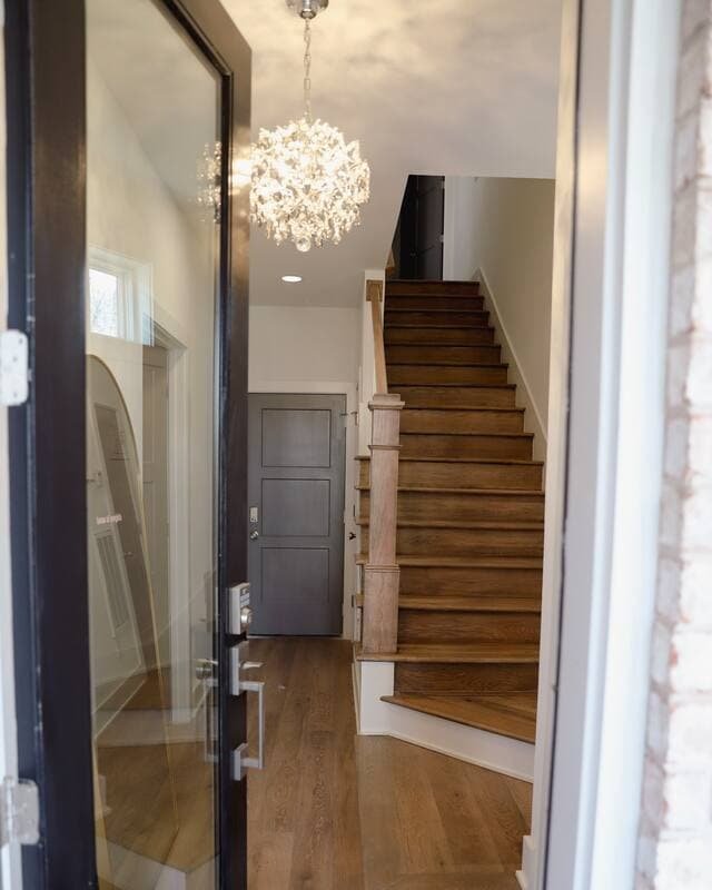 House of Cowgirls! Amazing Rooftop + 1.5mi to DT gallery image 3