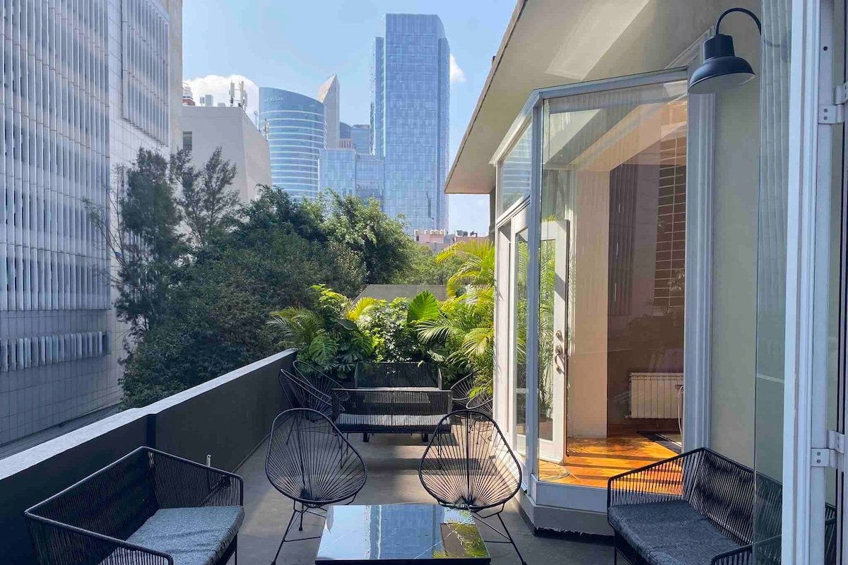 Luxury PH | Amazing Terraces | Security guard 24/7 gallery image 4