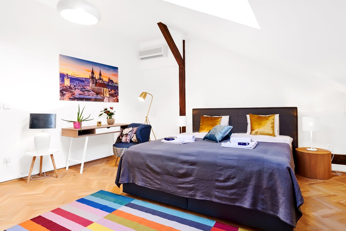 Modern 3-bedroom Lesser Town Apartment Nr.6