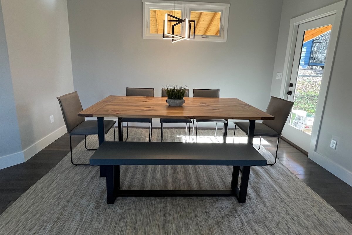 *4 miles to Downtown Asheville *2 Kings* Hot Tub* gallery image 5