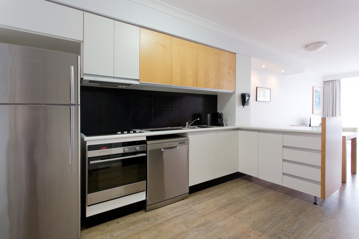 3 bed 2 bath Marina Retreat on the Indian Ocean gallery image 4