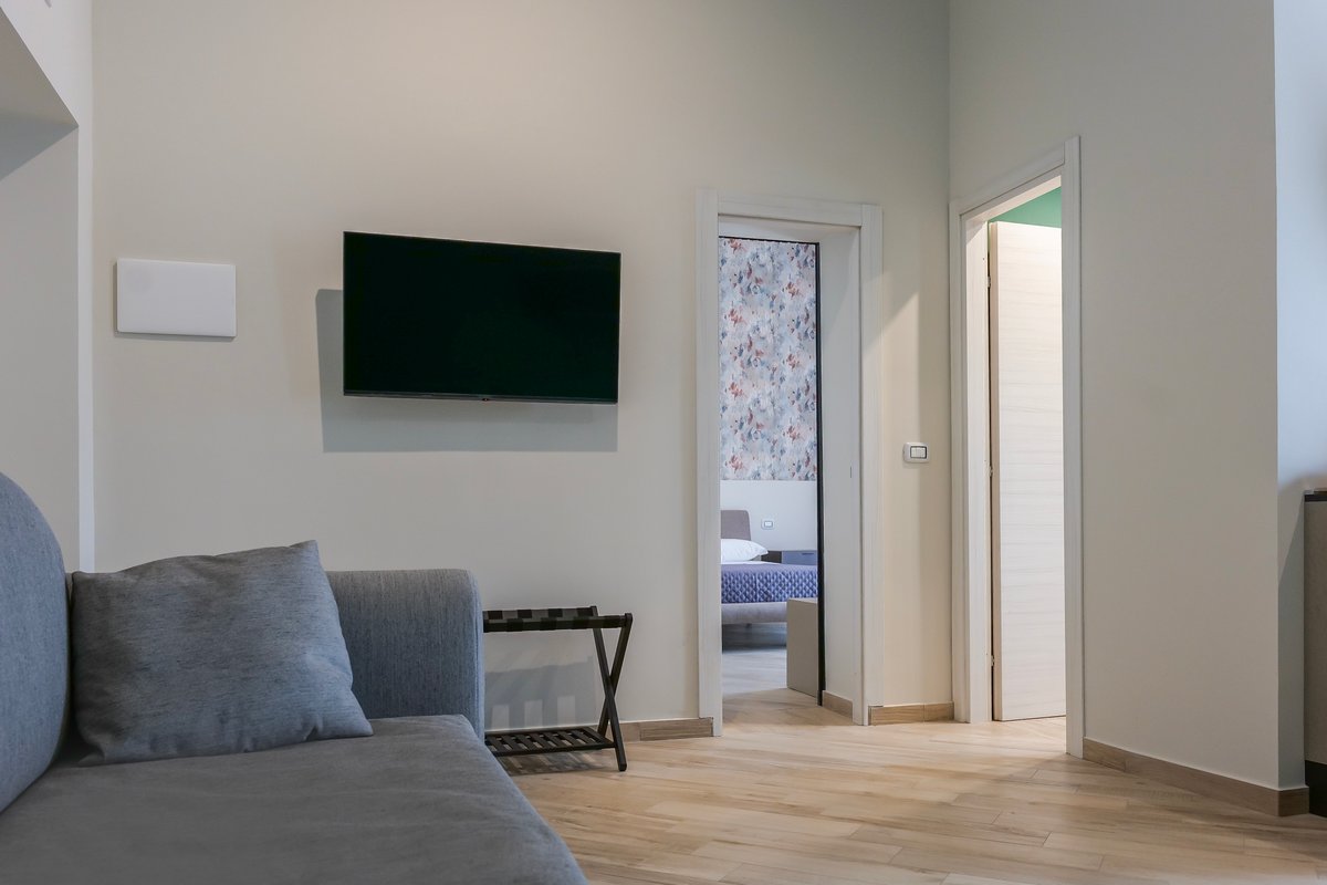 Bilocale 6 posti letto due bagni +Terrazza&Jacuzzi