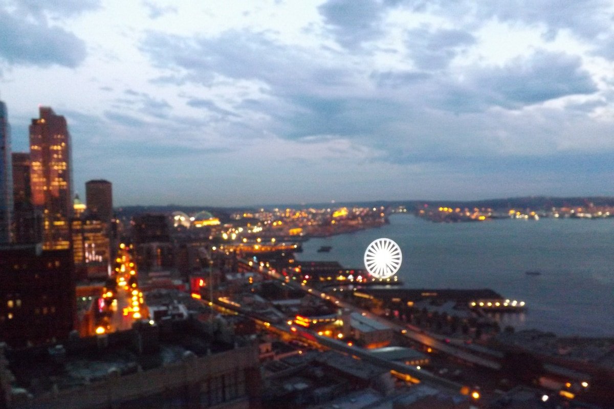 Triple Venti View & Penthouse Style Lux gallery image 3