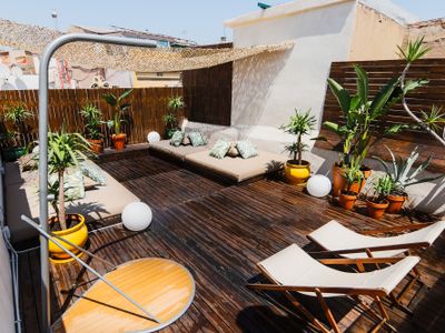 Serviced penthouse duplex next to Ramblas!