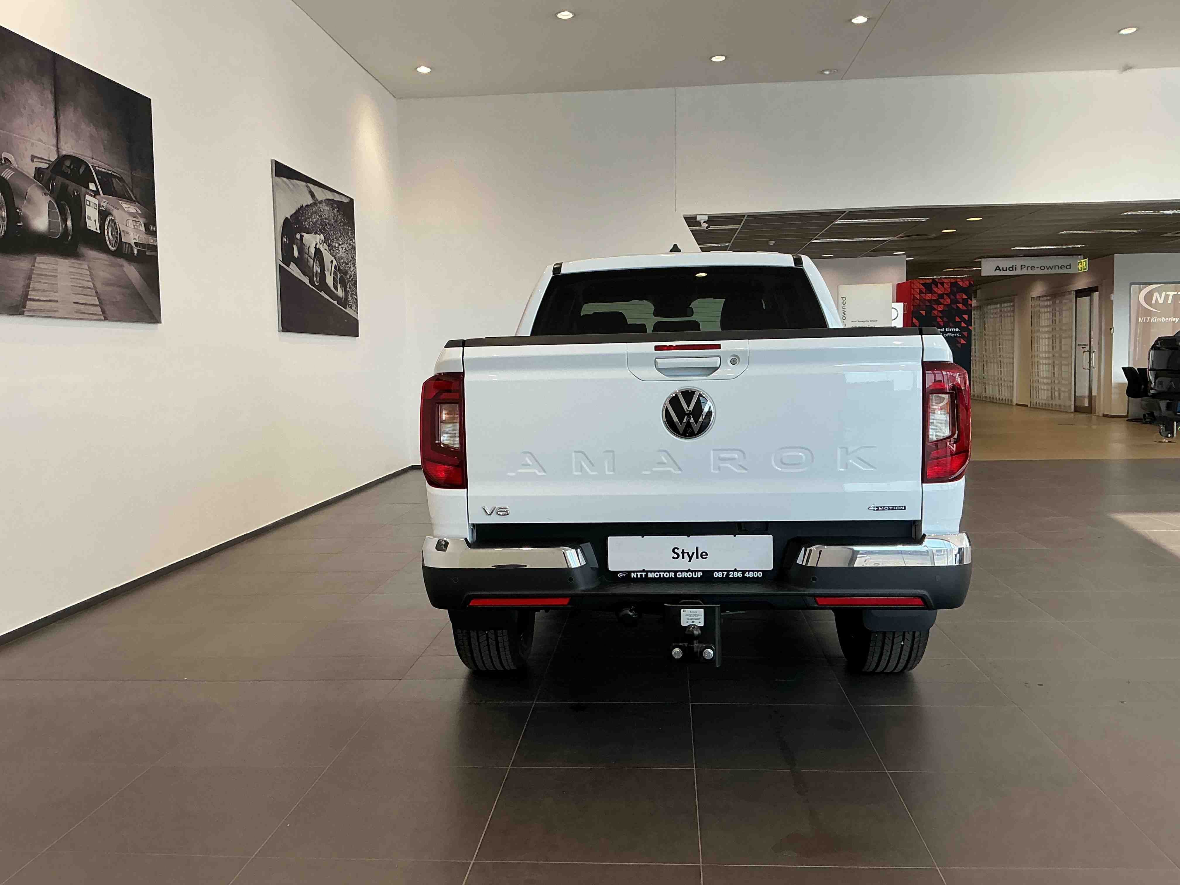 Used car gallery