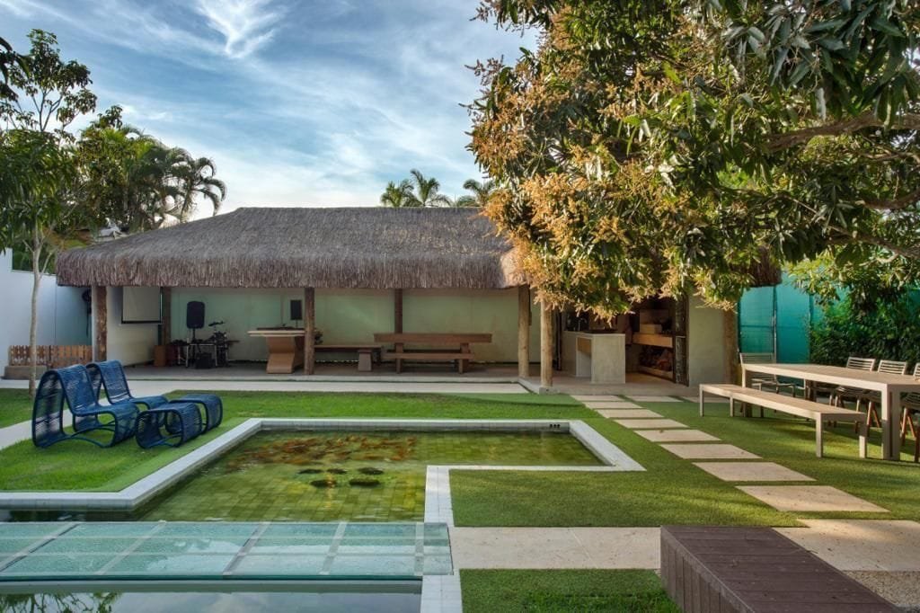 Mansão maravilhosa 4 quartos com área externa gallery image 3