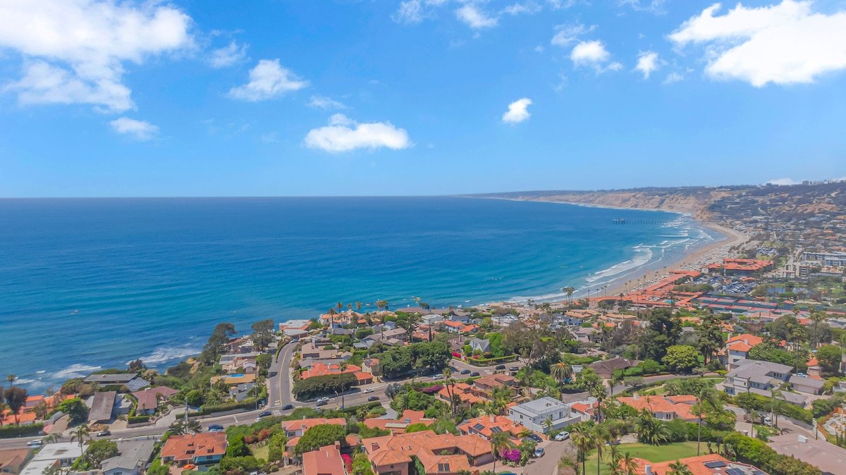 Luxury Ocean View Retreat gallery image 2