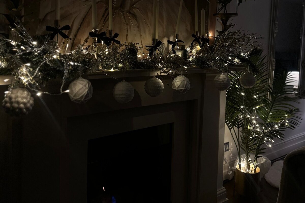 Elegant Knightsbridge Townhouse | 3BD 3BA | Patio gallery image 4