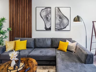 KING bed FREE P-Spot EV EZZY Accessible NO stairs