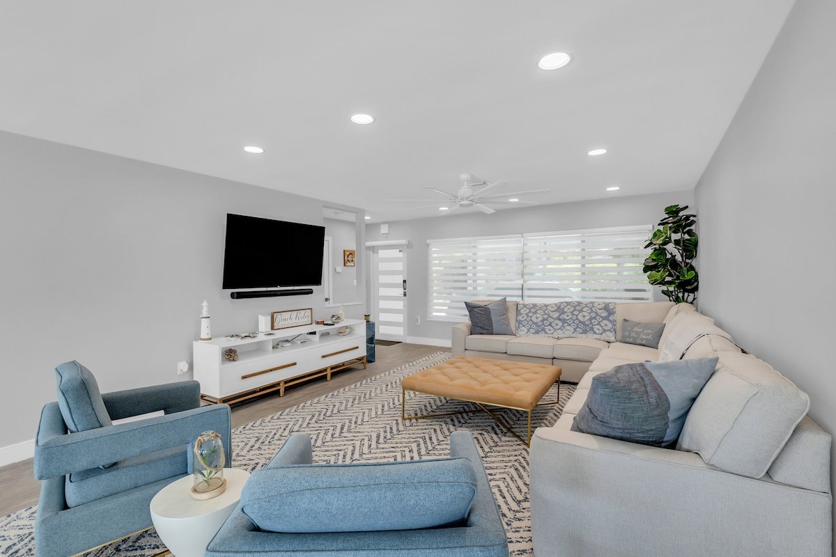 Intracoastal Oasis | Heated Pool • Walk to Beach gallery image 4